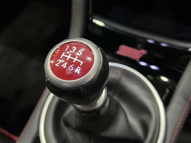 スバル ＷＲＸ　ＳＴＩ ＳＴＩ ２．０ ４ＷＤ H30年 (関東) 99