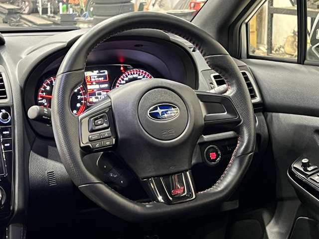 スバル ＷＲＸ　ＳＴＩ ＳＴＩ ２．０ ４ＷＤ H30年 (関東) 99