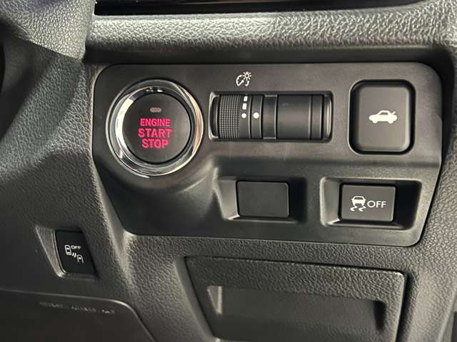 スバル ＷＲＸ　ＳＴＩ ＳＴＩ ２．０ ４ＷＤ H30年 (関東) 99