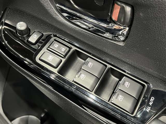 スバル ＷＲＸ　ＳＴＩ ＳＴＩ ２．０ ４ＷＤ H30年 (関東) 99