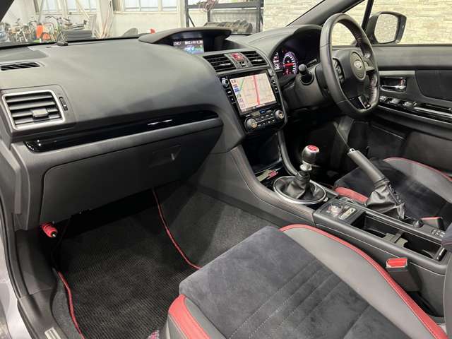 スバル ＷＲＸ　ＳＴＩ ＳＴＩ ２．０ ４ＷＤ H30年 (関東) 99