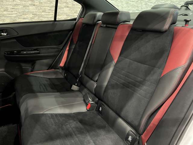 スバル ＷＲＸ　ＳＴＩ ＳＴＩ ２．０ ４ＷＤ H30年 (関東) 99