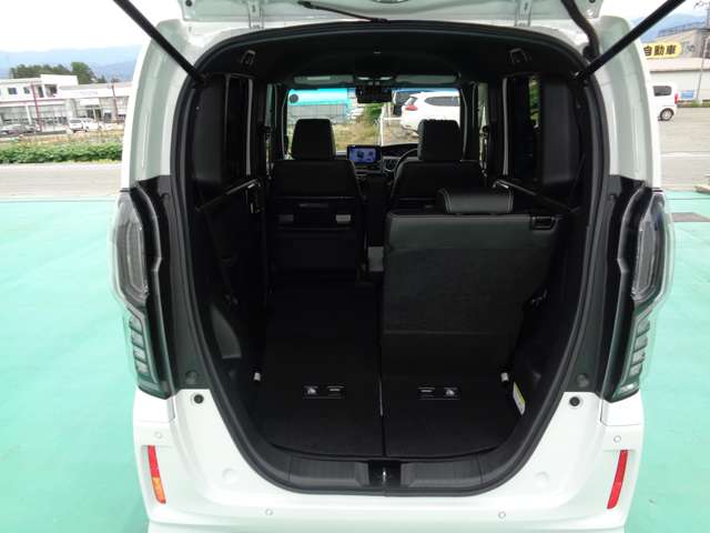 ホンダ Ｎ　ＢＯＸ カスタム ６６０ Ｌ ターボ スタイルプラス ブラック ４ＷＤ R4年 () 99