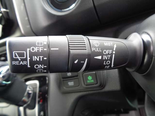 ホンダ Ｎ　ＢＯＸ カスタム ６６０ Ｌ ターボ スタイルプラス ブラック ４ＷＤ R4年 () 99