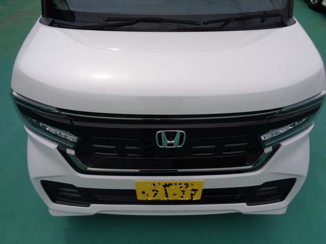 ホンダ Ｎ　ＢＯＸ カスタム ６６０ Ｌ ターボ スタイルプラス ブラック ４ＷＤ R4年 () 99