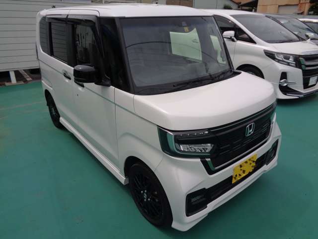 ホンダ Ｎ　ＢＯＸ カスタム ６６０ Ｌ ターボ スタイルプラス ブラック ４ＷＤ R4年 () 99