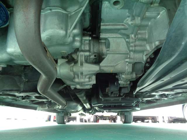 ホンダ Ｎ　ＢＯＸ カスタム ６６０ Ｌ ターボ スタイルプラス ブラック ４ＷＤ R4年 () 99