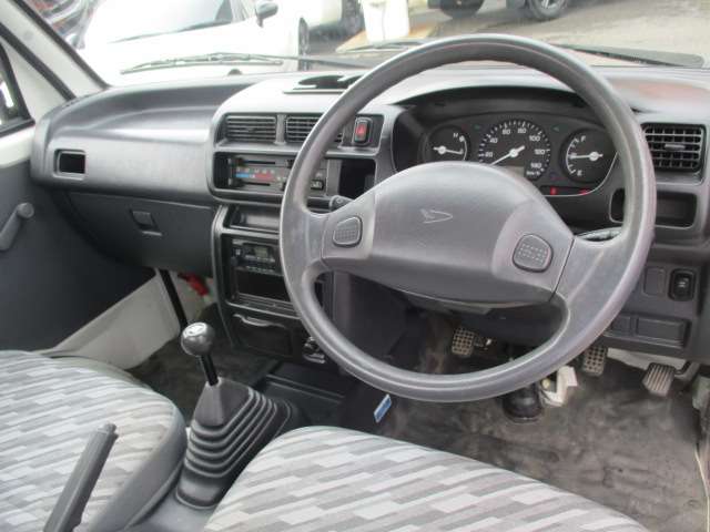 ダイハツ ハイゼットトラック ６６０ エアコン・パワステスペシャル ３方開 ４ＷＤ H16年 (中国) 99