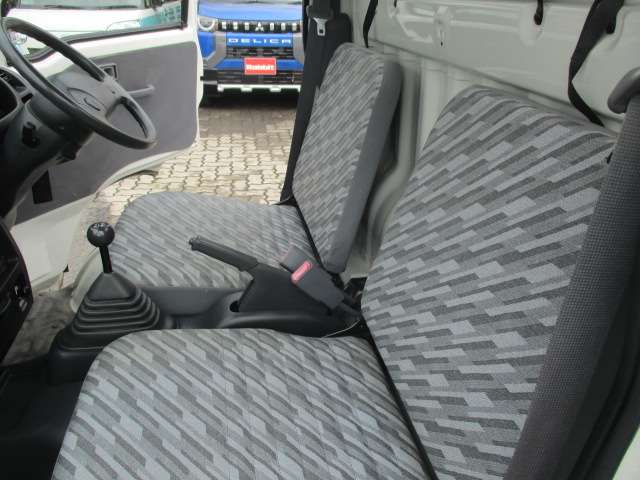 ダイハツ ハイゼットトラック ６６０ エアコン・パワステスペシャル ３方開 ４ＷＤ H16年 (中国) 99