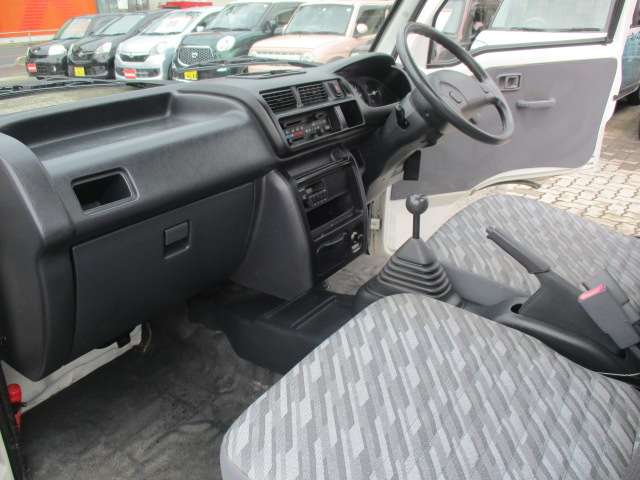 ダイハツ ハイゼットトラック ６６０ エアコン・パワステスペシャル ３方開 ４ＷＤ H16年 (中国) 99
