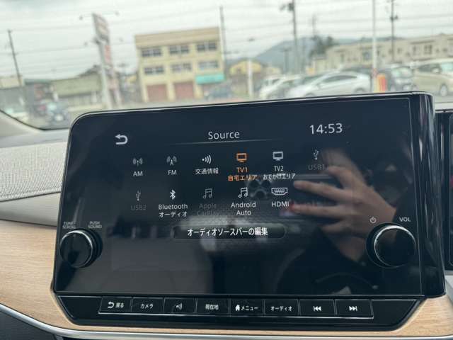 日産 ノートオーラ １．２ Ｇ レザーエディション R4年 (東北) 99