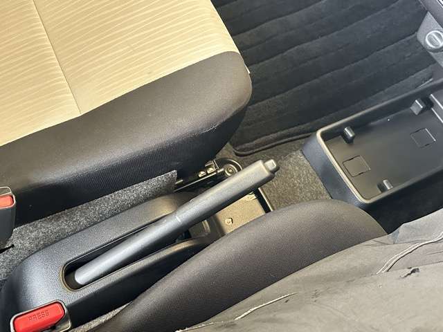 ダイハツ ミラ　イース ６６０ Ｌ H30年 (東海) 99