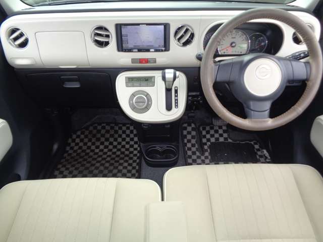 ダイハツ ミラ　ココア ６６０ プラス Ｘ H24年 (中国) 99