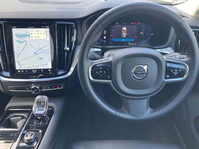 ボルボ Ｖ６０ リチャージ アルティメット Ｔ６ ＡＷＤ プラグイン ハイブリッド ４ＷＤ R5年 (関東) 99