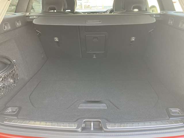 ボルボ Ｖ６０ リチャージ アルティメット Ｔ６ ＡＷＤ プラグイン ハイブリッド ４ＷＤ R5年 (関東) 99