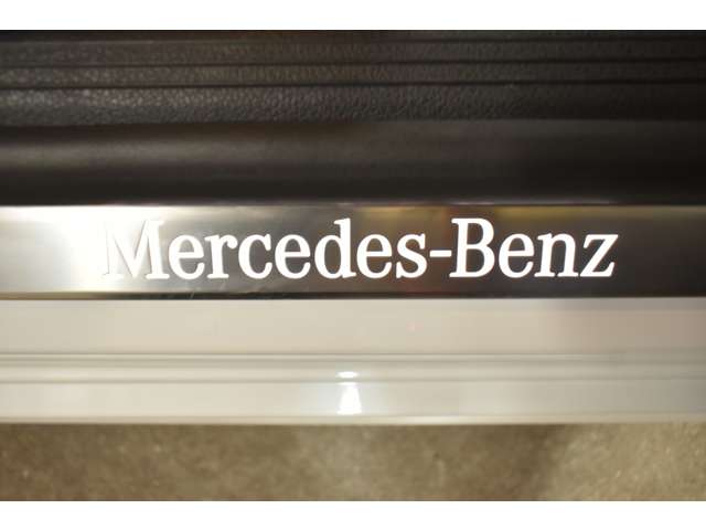 メルセデスベンツ Ｃクラス Ｃ２００ ４マチック アバンギャルド ＡＭＧライン （ＩＳＧ搭載モデル） ４ＷＤ R4年 (関東) 99