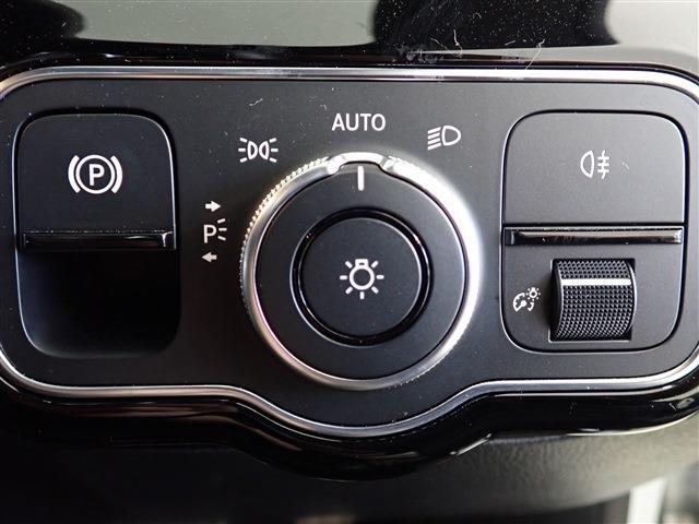 メルセデスベンツ ＣＬＡクラス ＣＬＡ１８０ ＡＭＧライン R2年 (関東) 99