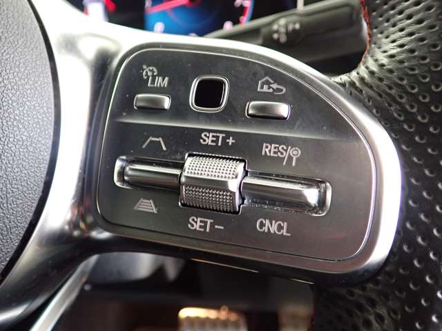 メルセデスベンツ ＣＬＡクラス ＣＬＡ１８０ ＡＭＧライン R2年 (関東) 99