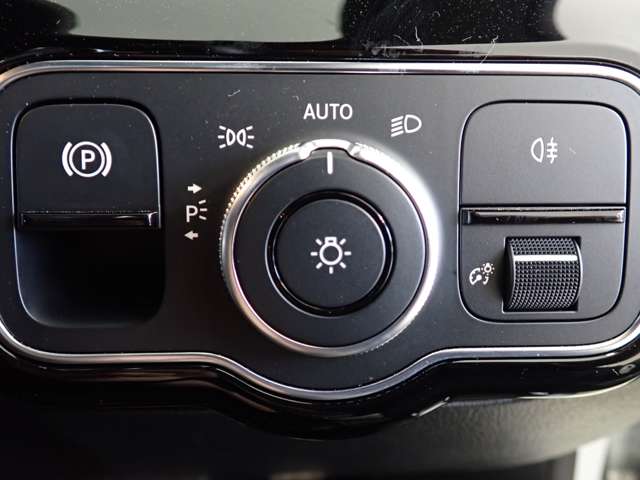 メルセデスベンツ ＣＬＡクラス ＣＬＡ１８０ ＡＭＧライン R2年 (関東) 99