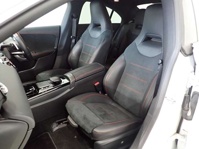 メルセデスベンツ ＣＬＡクラス ＣＬＡ１８０ ＡＭＧライン R2年 (関東) 99