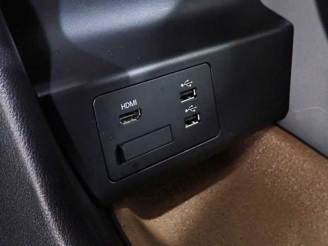 マツダ ＭＸ−３０ ２．０ R4年 (関東) 99