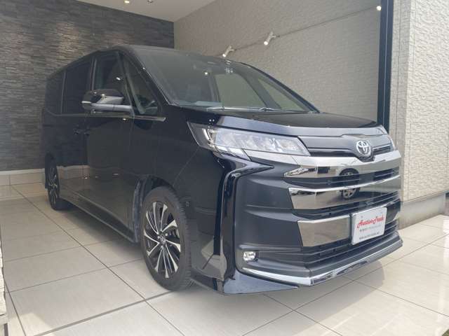 トヨタ ノア ２．０ Ｓ－Ｚ R4年 (九州・沖縄) 99