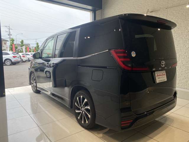 トヨタ ノア ２．０ Ｓ－Ｚ R4年 (九州・沖縄) 99