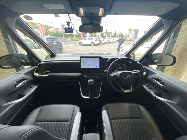 トヨタ ノア ２．０ Ｓ－Ｚ R4年 (九州・沖縄) 99