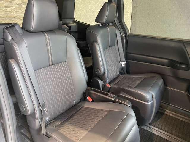 トヨタ ノア ２．０ Ｓ－Ｚ R4年 (九州・沖縄) 99