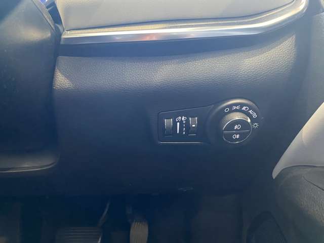 ジープ コンパス リミテッド R5年 (九州・沖縄) 99