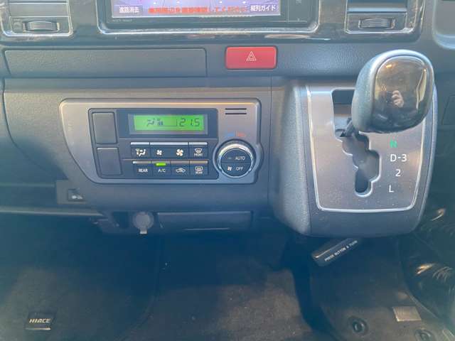 トヨタ ハイエースバン ３．０ ＤＸ ロング ＧＬパッケージ ディーゼルターボ ４ＷＤ H29年 (九州・沖縄) 99