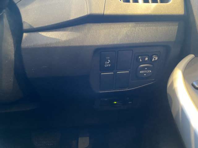 トヨタ プリウス １．８ Ｓ H24年 (九州・沖縄) 99