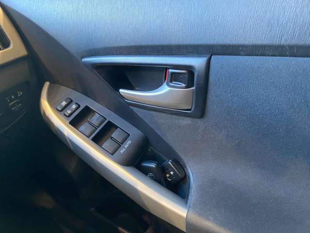 トヨタ プリウス １．８ Ｓ H24年 (九州・沖縄) 99