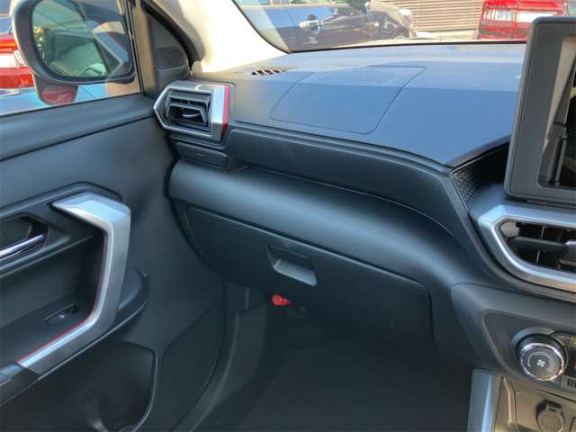 トヨタ ライズ １．２ Ｚ R5年 (東海) 99