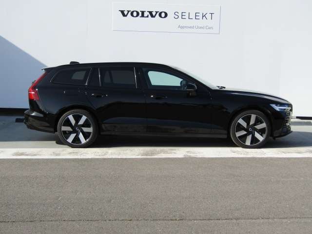 ボルボ Ｖ６０ リチャージ アルティメット Ｔ６ ＡＷＤ プラグイン ハイブリッド ４ＷＤ R6年 (四国) 99