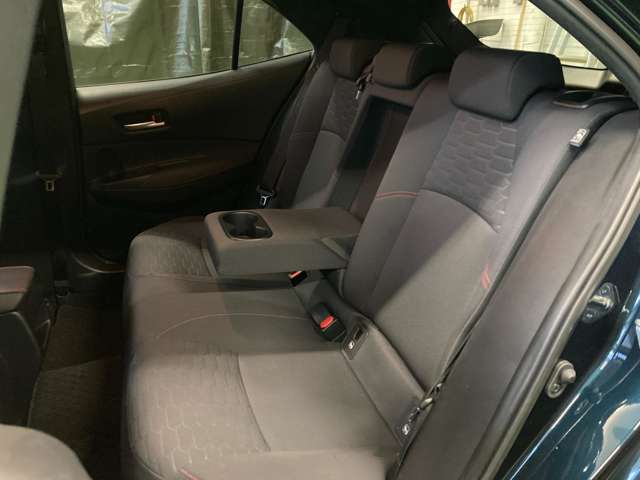 トヨタ カローラスポーツ １．２ Ｇ Ｚ ４ＷＤ H30年 (北海道) 99