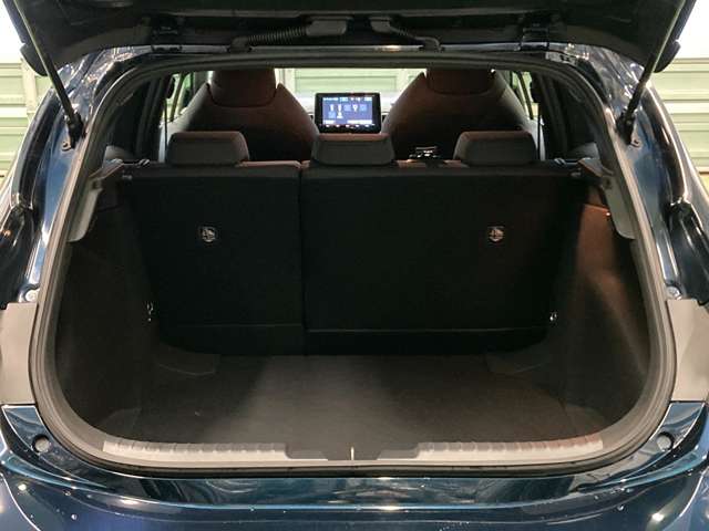 トヨタ カローラスポーツ １．２ Ｇ Ｚ ４ＷＤ H30年 (北海道) 99