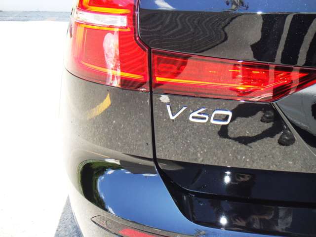 ボルボ Ｖ６０ ウルトラ　Ｂ４ R7年 (東北) 99
