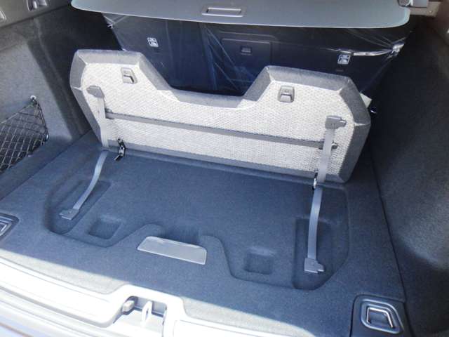 ボルボ Ｖ６０ ウルトラ　Ｂ４ R7年 (東北) 99