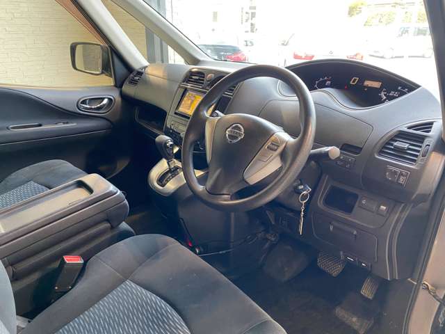 日産 セレナ ２．０ ２０Ｘ H24年 (九州・沖縄) 99