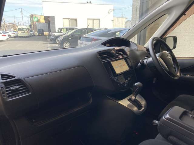 日産 セレナ ２．０ ２０Ｘ H24年 (九州・沖縄) 99