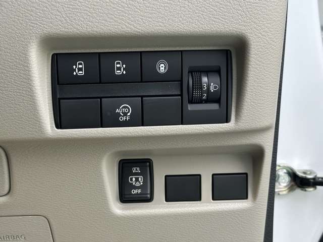 日産 ルークス ６６０ Ｘ R4年 (東海) 99