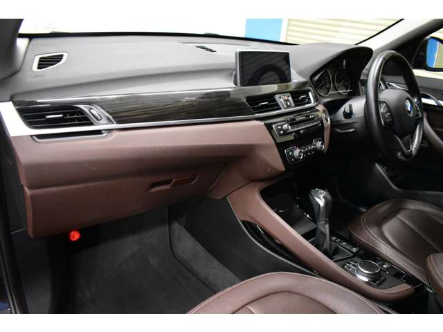 ＢＭＷ Ｘ１ Ｘドライブ ２０Ｉ Ｘライン ４ＷＤ H29年 (関東) 99