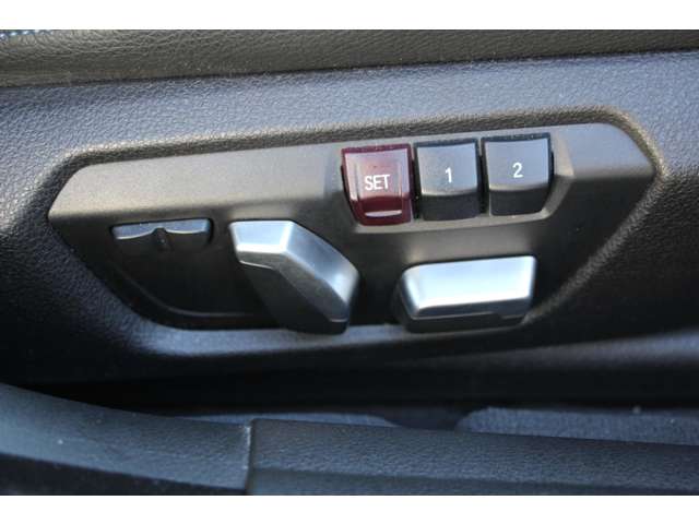 ＢＭＷ ４シリーズ ４２０Ｉ セレブレーション エディション インスタイル H28年 (関東) 99