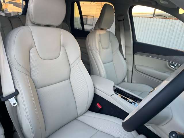 ボルボ ＸＣ９０ リチャージ アルティメット Ｔ８ ＡＷＤ プラグイン ハイブリッド ４ＷＤ R6年 (東北) 99