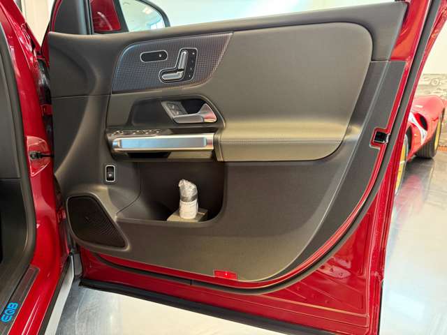 メルセデスベンツ ＥＱＢ ２５０ ＭＰ２０２３０１ R6年 (関東) 99