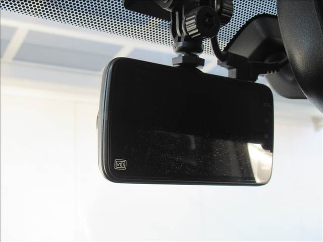 トヨタ プリウスΑ １．８ Ｓ H28年 (東北) 99