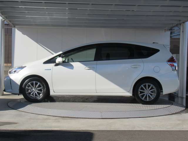 トヨタ プリウスΑ １．８ Ｓ H28年 (東北) 99