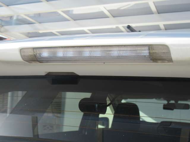 トヨタ プリウスΑ １．８ Ｓ H28年 (東北) 99