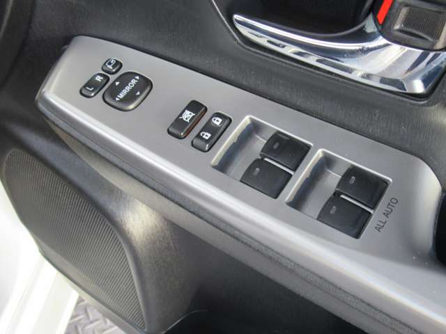 トヨタ プリウスΑ １．８ Ｓ H28年 (東北) 99